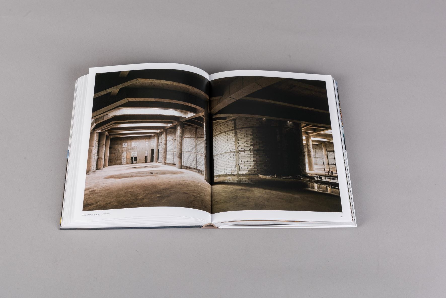Artron Art Center: Urbanus (Masterpiece Series) - Premium Art Book for Collectors & Design Enthusiasts | Perfect for Home Decor, Office Display & Gift Giving
