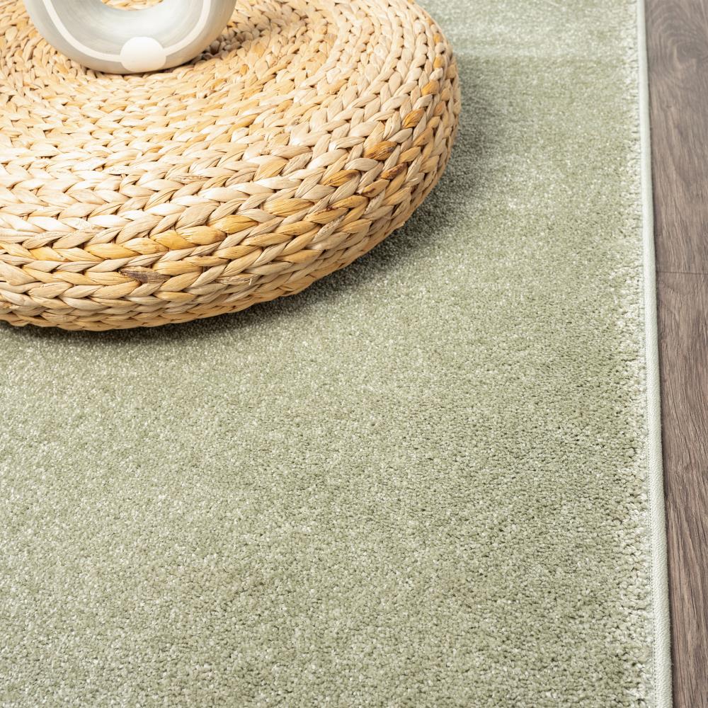 Eco-Friendly Haze Solid Low Pile Area Rug in Green - Soft Modern Living Room Bedroom Carpet for Home Decor