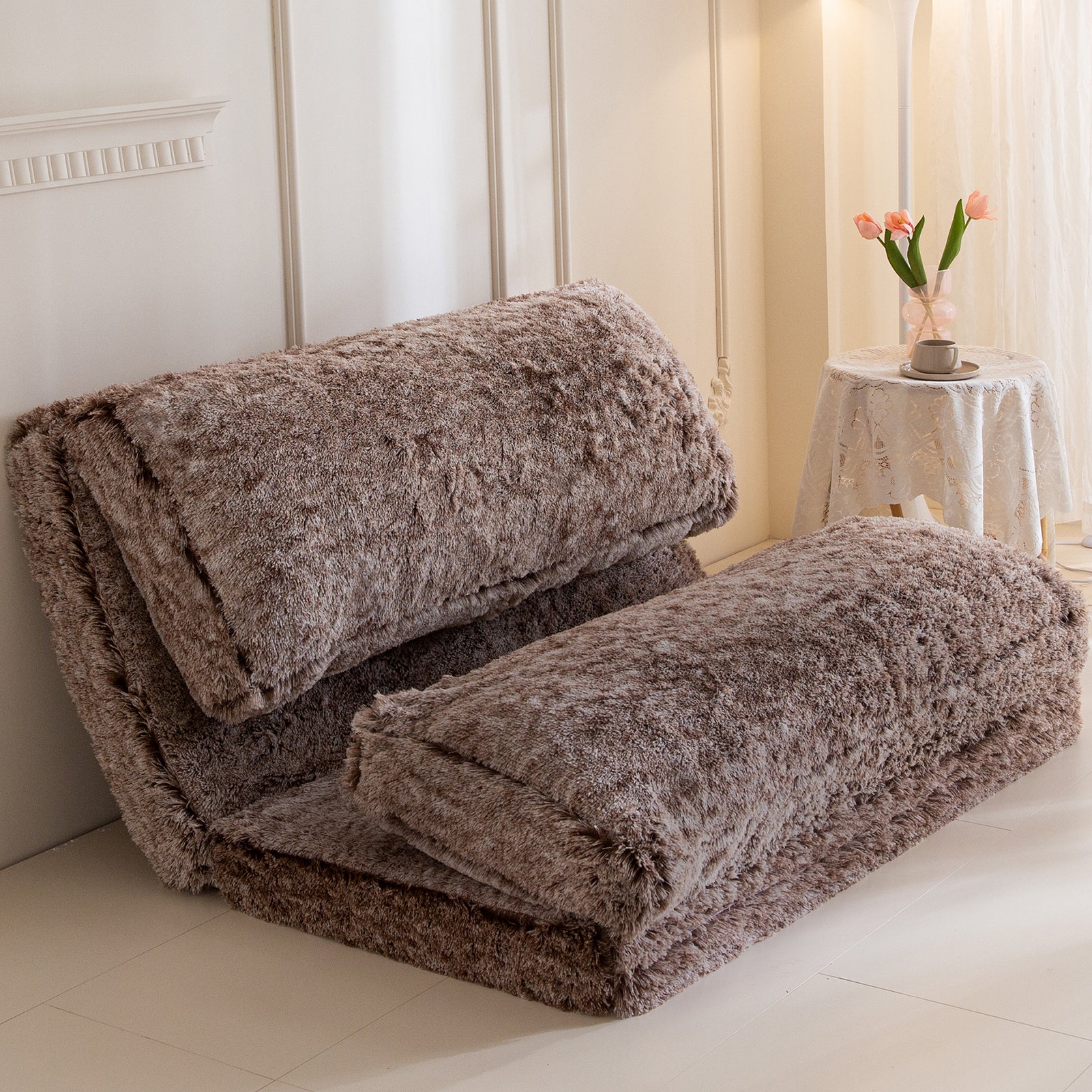 MAXYOYO Folding Bean Bag Sofa Bed - Soft Faux Fur Floor Chair with Foam Filling, Convertible Wall Couch Sleeper for Living Room, Bedroom & Dorm | Perfect for Lounging, Gaming & Extra Guest Sleeping