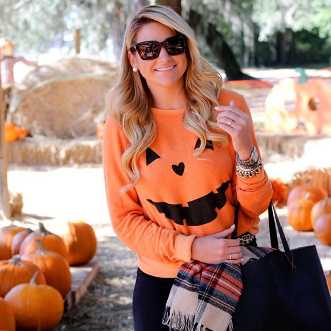 Halloween Pumpkin Sweater for Women & Men - Cozy Knit Pullover for Fall Parties, Costumes & Seasonal Outfits