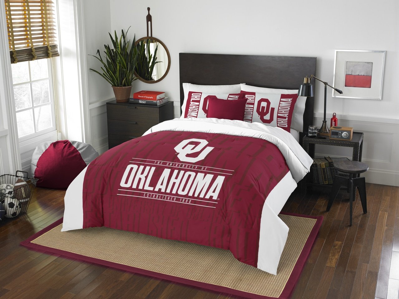 NCAA Team Logo Unisex Full/Queen Comforter Set with Shams - Perfect for College Dorm Room, Bedroom Decor & Sports Fan Gifts