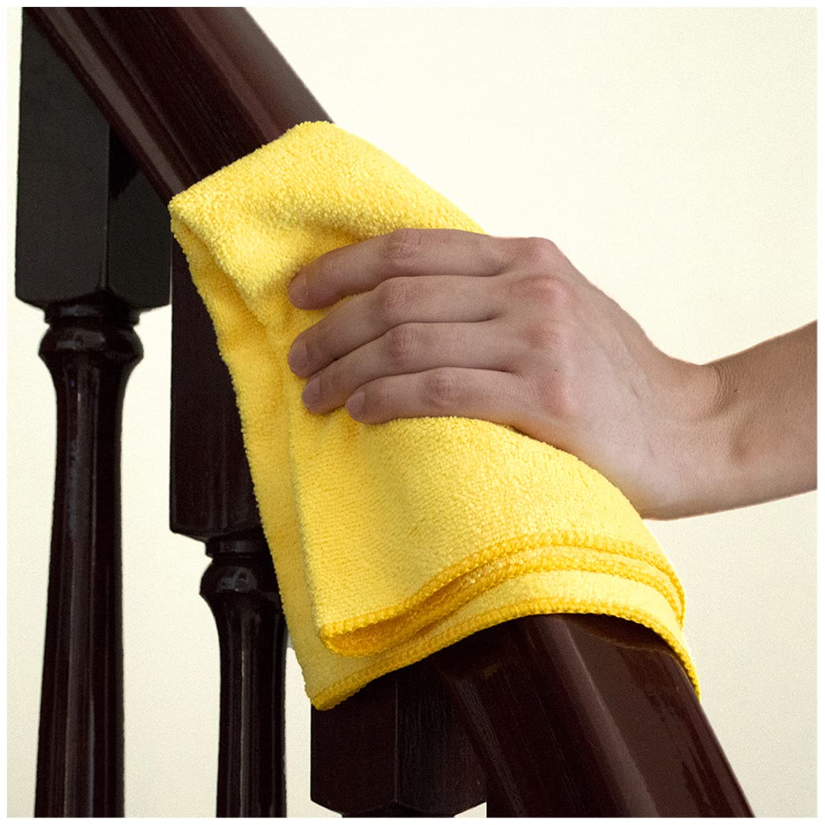 Kirkland Signature 713160 Ultra Plush Microfiber Towels - 36 Pack, Yellow, 40.6 x 40.6 cm (16 x 16 inches) - Super Absorbent & Quick-Drying Bath, Gym, Spa & Beach Towels for Home & Travel