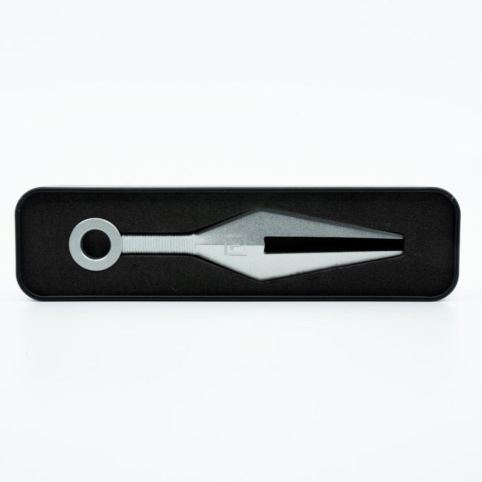 Premium Tomo Ninja Golf Divot Tool with Magnetic Ball Marker - Durable Stainless Steel Repair Tool for Greens - Perfect for Golfers & Golf Course Maintenance