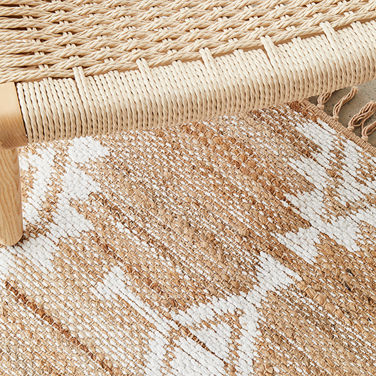 Bodhi Quinton Natural Fiber Rug - Handwoven Jute Area Rug for Living Room, Bedroom, or Boho Home Decor