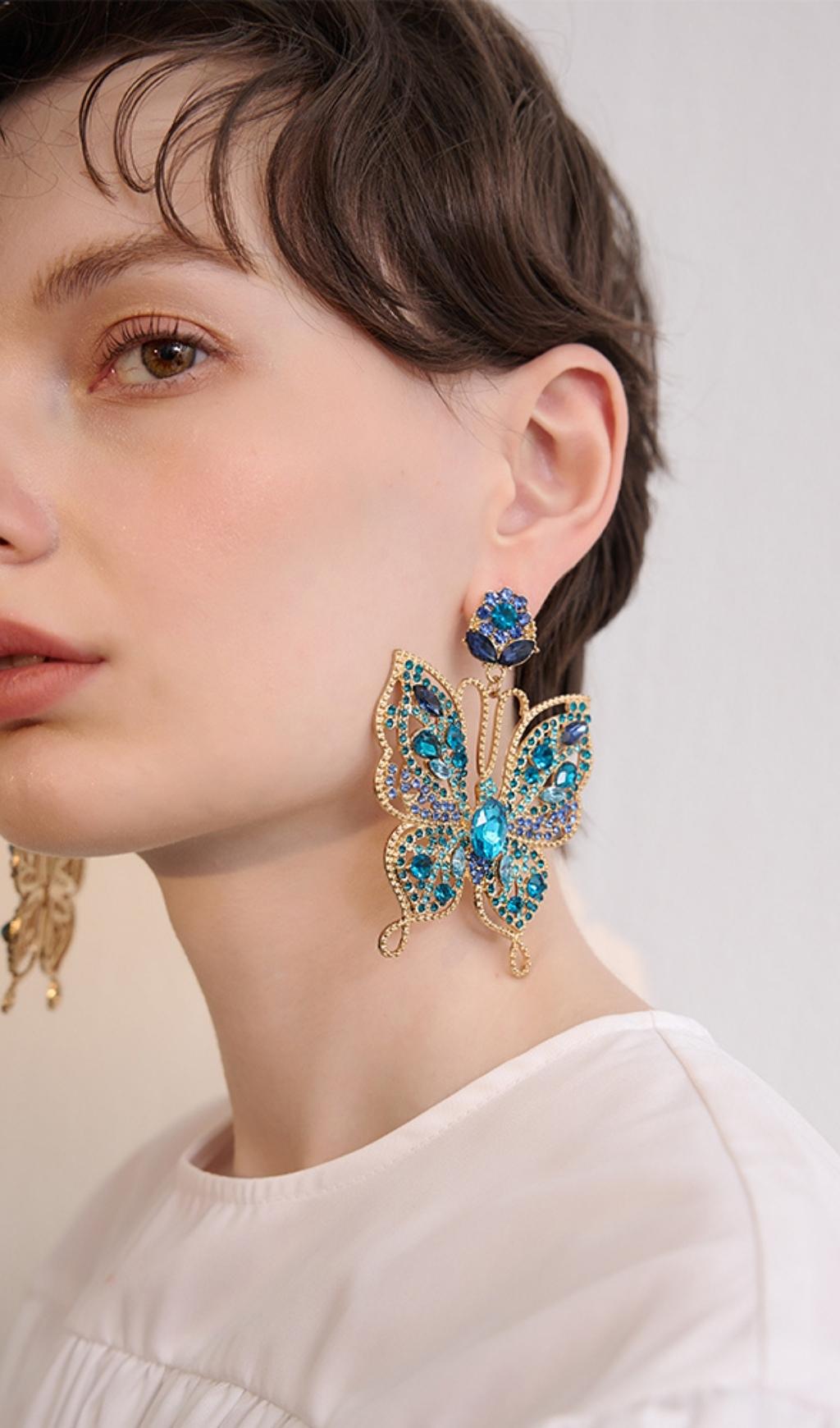 Sparkling Diamond Butterfly Rhinestone Earrings for Women - Elegant Dangle Earrings for Parties, Weddings & Special Occasions