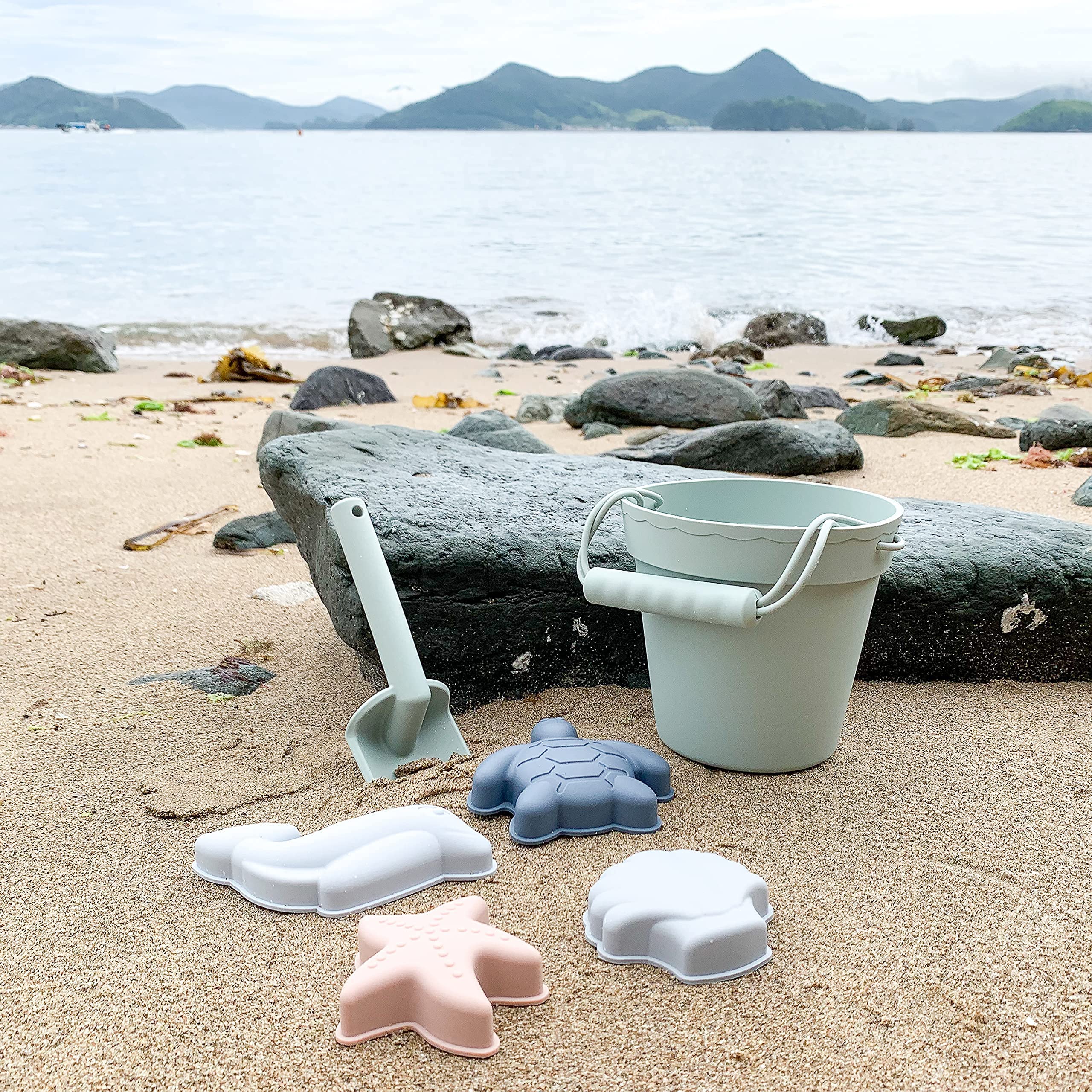 BLUE GINKGO Silicone Beach Toys Set - Durable Bucket, Shovel & 4 Sand Molds with Storage Bag for Toddlers & Kids | Perfect for Beach, Sandbox & Outdoor Play | BPA-Free & Travel-Friendly (Green)
