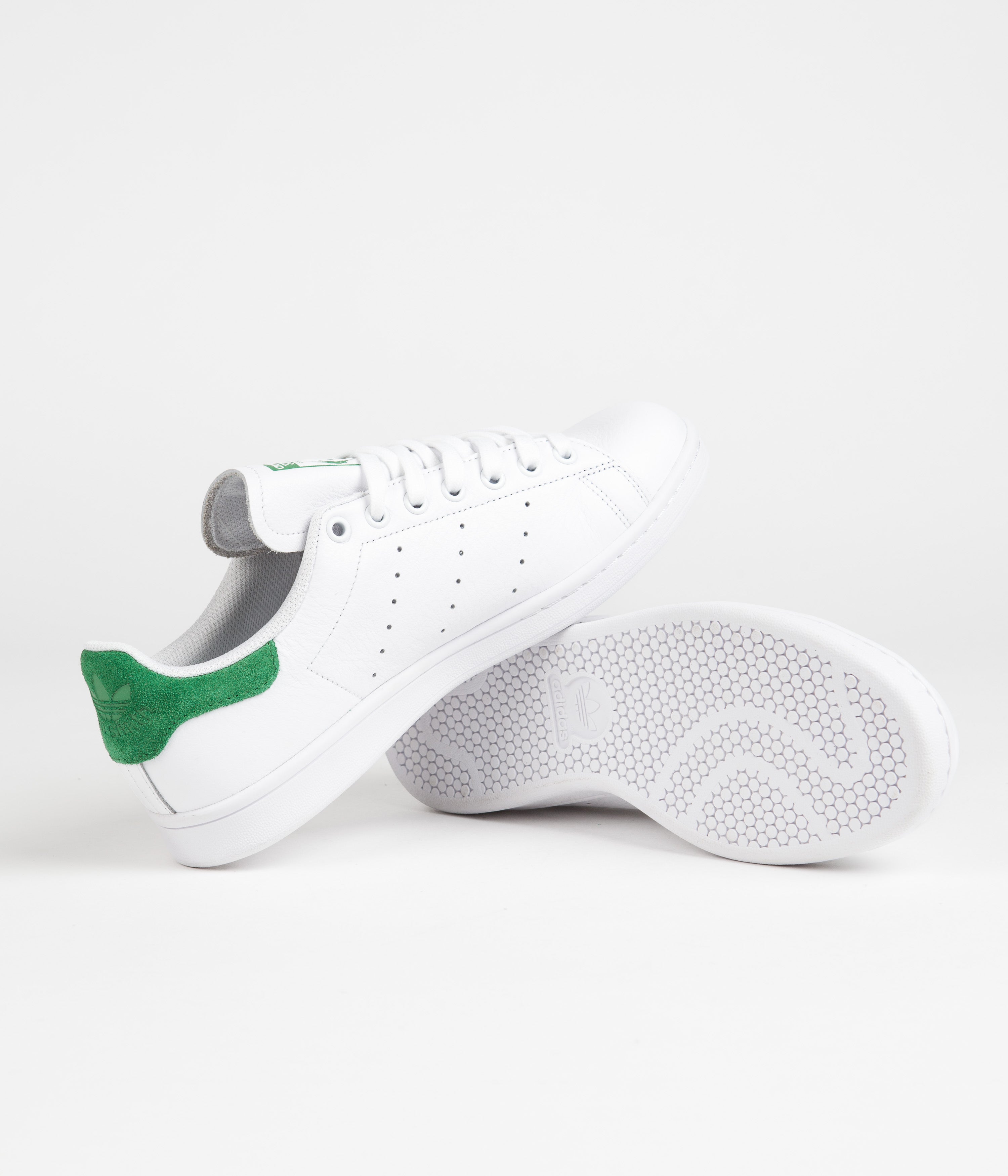 Adidas Stan Smith ADV Sneakers - White & Green Men's/Women's Casual Shoes for Walking, Running & Everyday Wear