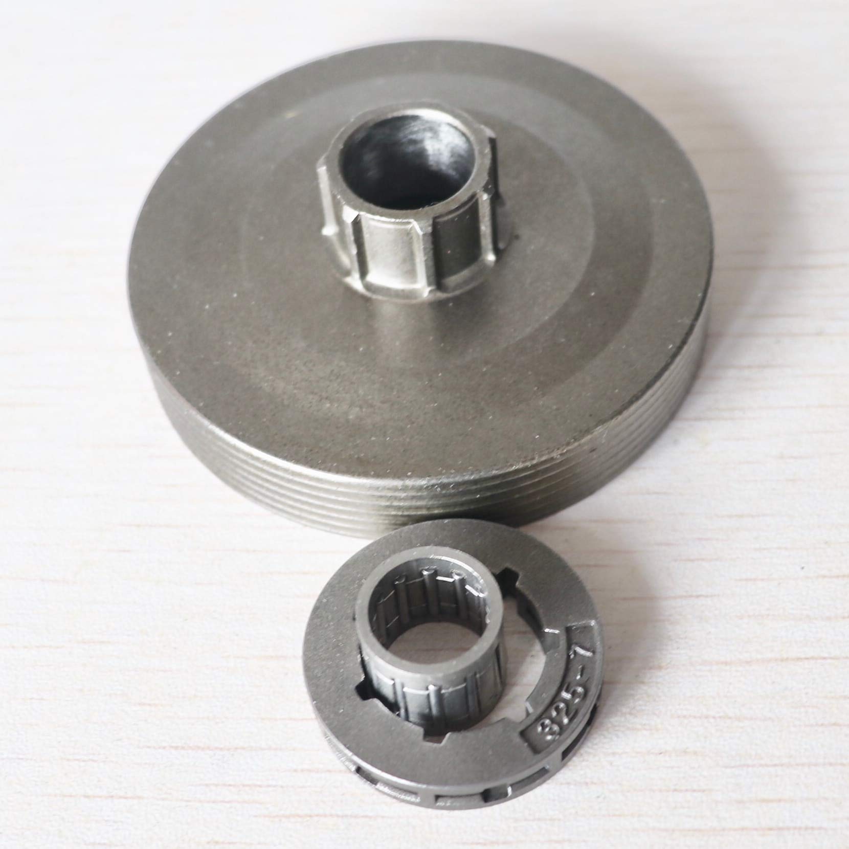 Yuton 4500 5200 5800 Chainsaw Replacement Clutch Drum with Needle Bearing & 0.325-7 Teeth Sprocket Rim - Compatible Parts for Wood Cutting & Tree Trimming