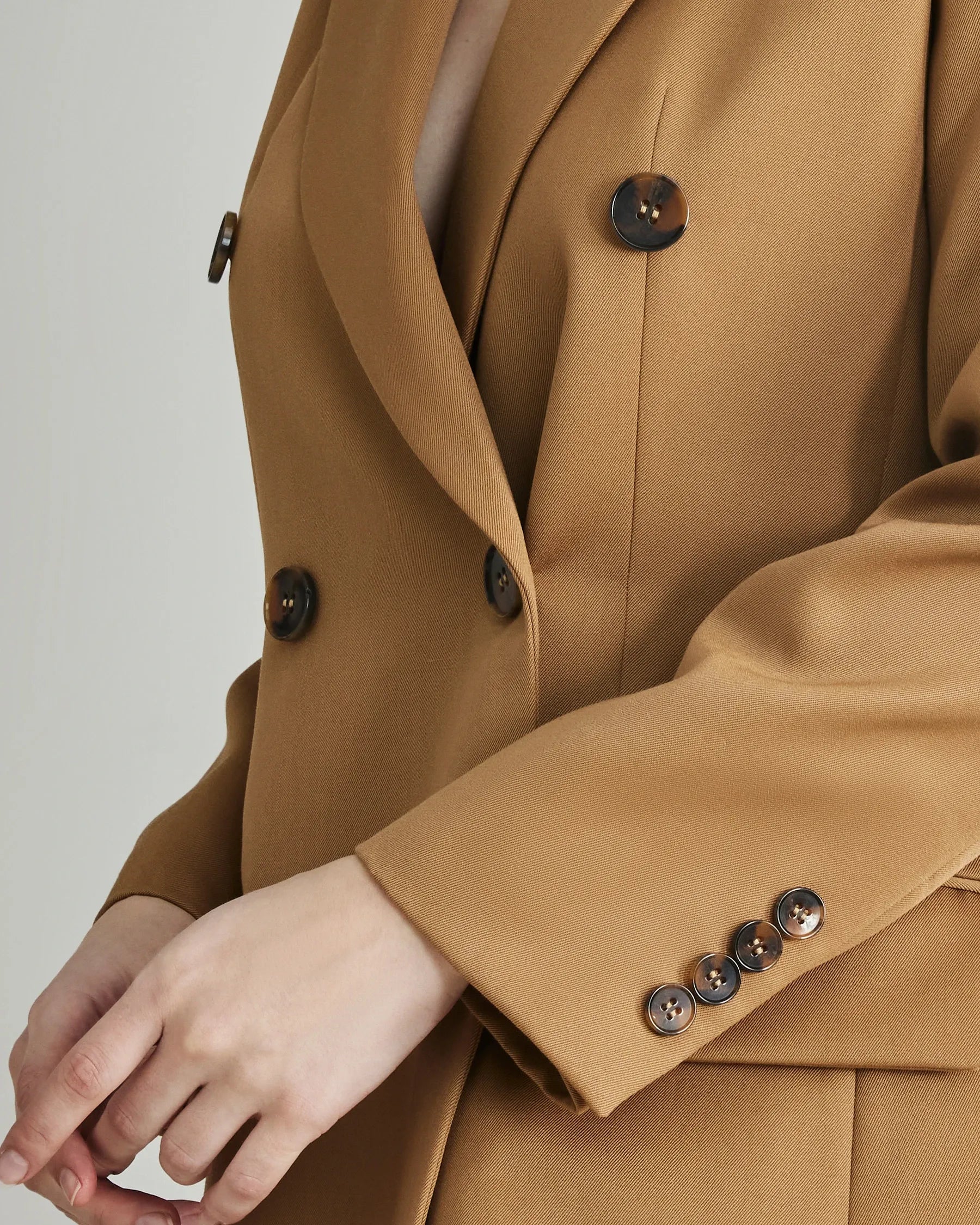 Women's Wool Double Breasted Blazer Coat - Warm Winter Business Jacket for Office Work, Formal Events & Professional Outfits