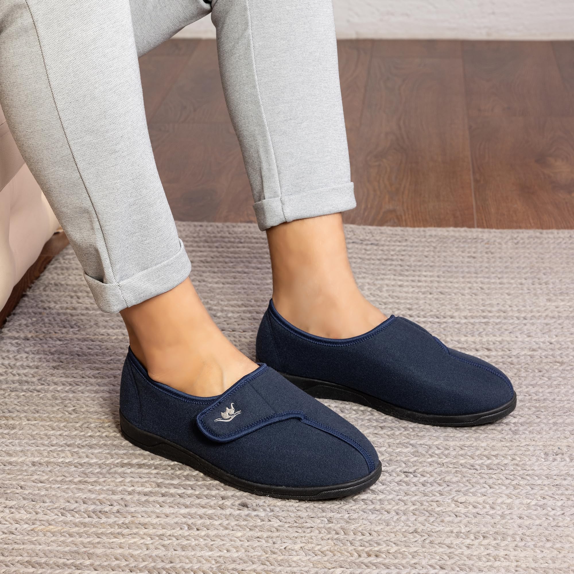 Men's Wide & Extra-Wide Memory Foam Slippers - 80D Comfort for Arthritis & Edema Relief, Adjustable Closure, Plush Fleece Lining, Anti-Slip Sole - Machine Washable Indoor/Outdoor House Shoes for Winter Warmth & Relaxation at Home