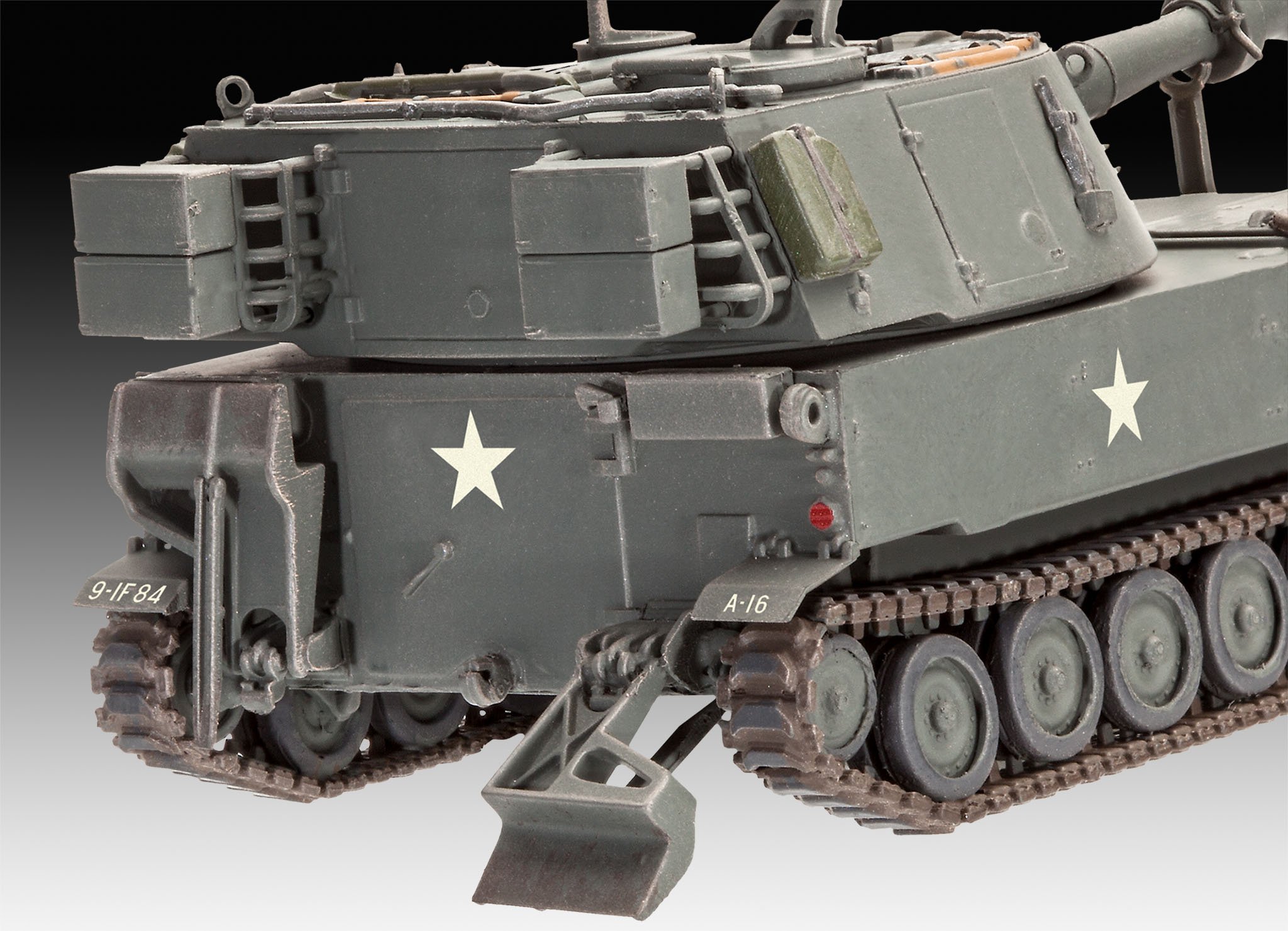 Revell 03265 M109 US Army 1:72 Scale Military Model Kit - Highly Detailed Plastic Tank Model for Collectors & Hobbyists - Perfect for Dioramas, Wargaming & Display