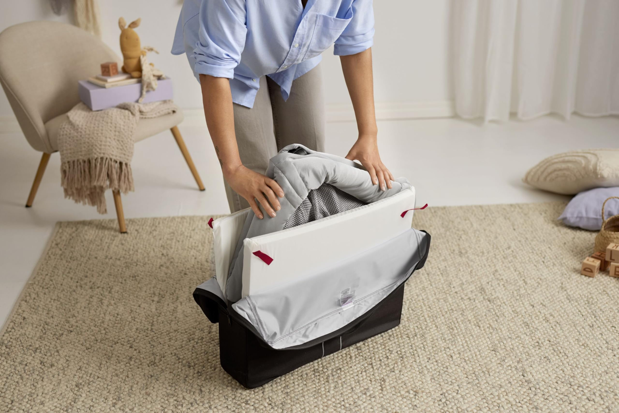 BabyBjorn Travel Crib Light - Portable Baby Bed with Fitted Sheet, Silver | Compact Foldable Design for Travel, Home & Nursery Use