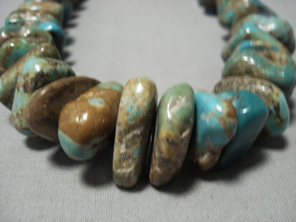 Vintage Navajo Sterling Silver Necklace with Green Turquoise - 195g Authentic Native American Jewelry - Perfect for Boho, Western, and Southwest Fashion