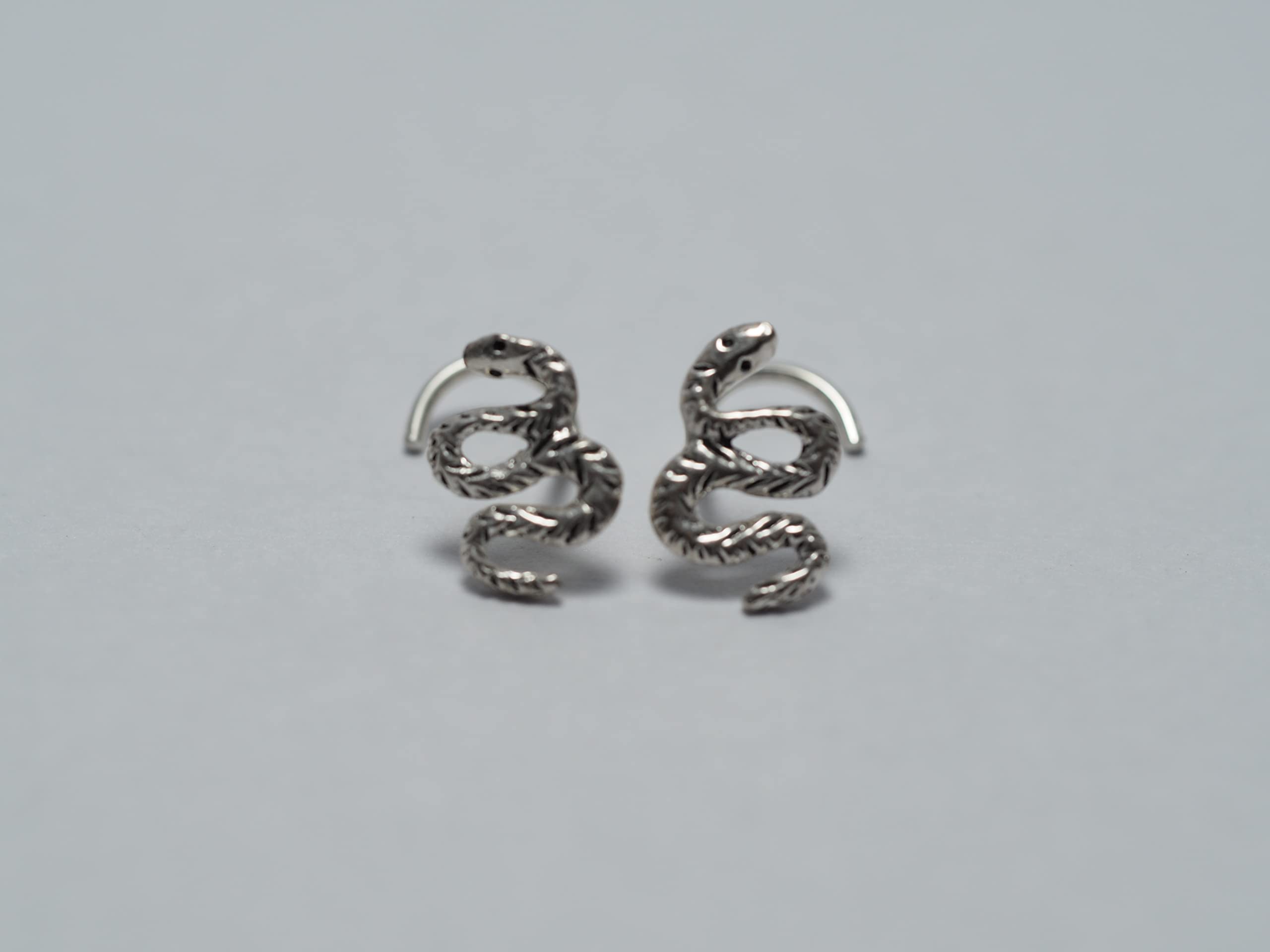 Sterling Silver Small Snake Nose Stud Screw - Hypoallergenic Body Piercing Jewelry for Women & Men - Perfect for Everyday Wear & Special Occasions