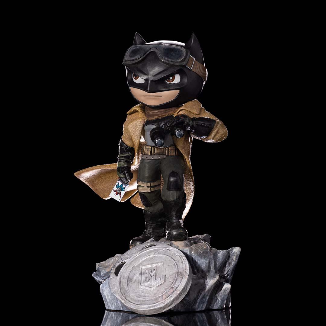 Iron Studios Zack Snyder's Justice League Knightmare Batman MiniCo Figure - Collectible DC Comics Movie Statue for Display & Home Decor