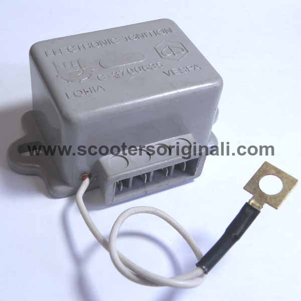 Vespa Electronic Ignition CDI Box for LML Engines - High Performance Replacement Part for Vespa Scooters - Perfect for Urban Commuting & Scooter Enthusiasts