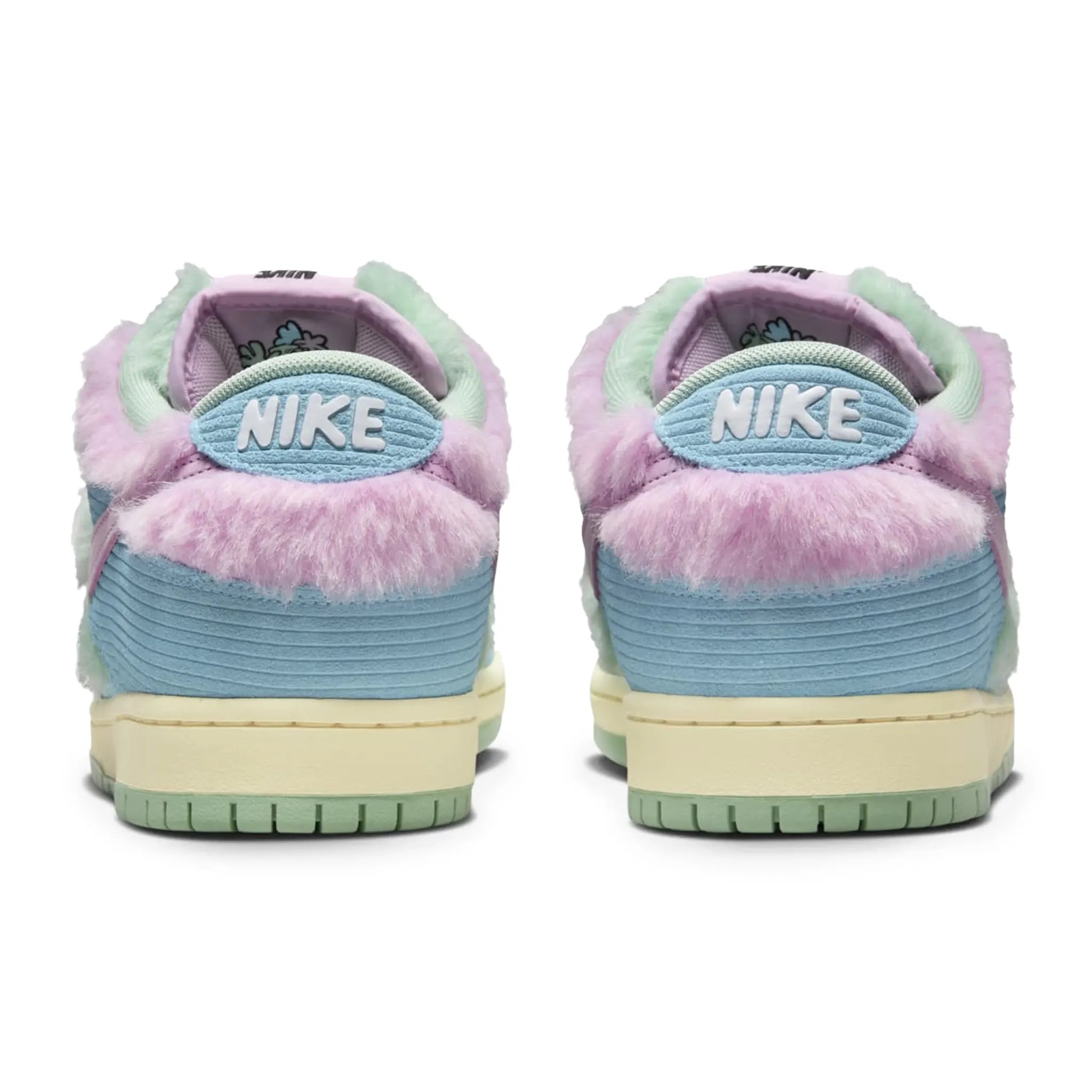 Verdy x Nike SB Dunk Low Visty Sneakers - Limited Edition Collab for Skateboarding & Streetwear Fashion - Perfect for Skaters, Sneakerheads & Urban Style Enthusiasts