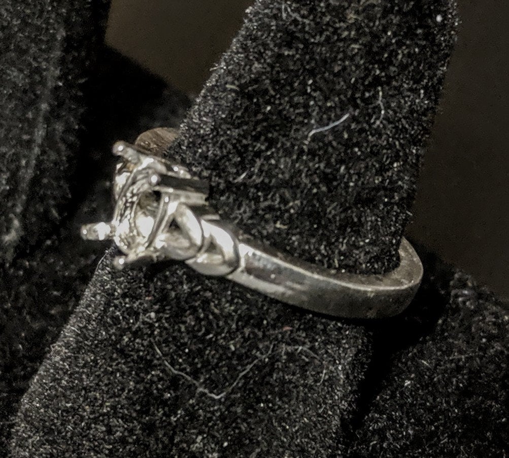 Solid Sterling Silver or 14kt Gold 7x5mm 20x15mm Oval Double Vee Shank Ring Setting - Size 7 (163847/143847) - Perfect for Engagement Rings, Wedding Bands & Jewelry Making