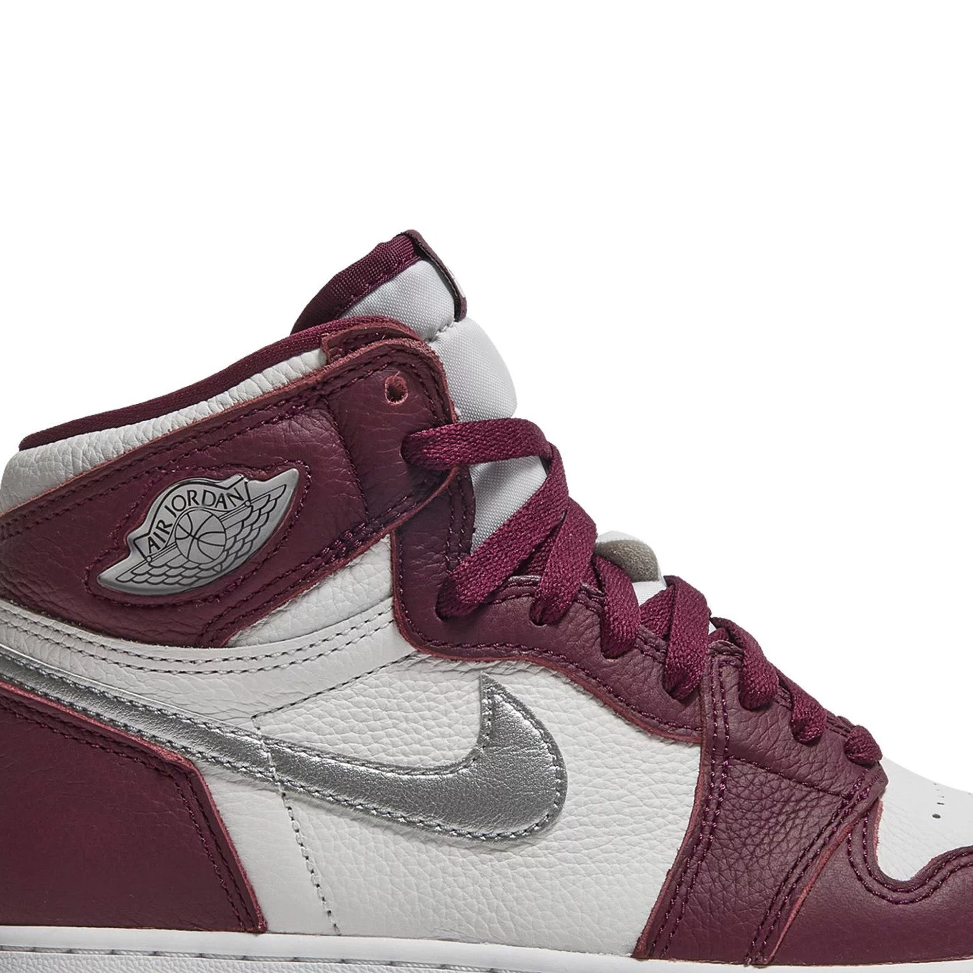 Air Jordan 1 Retro High 'Bordeaux' GS Sneakers (2021) - Women's Basketball Shoes for Casual Wear & Street Fashion