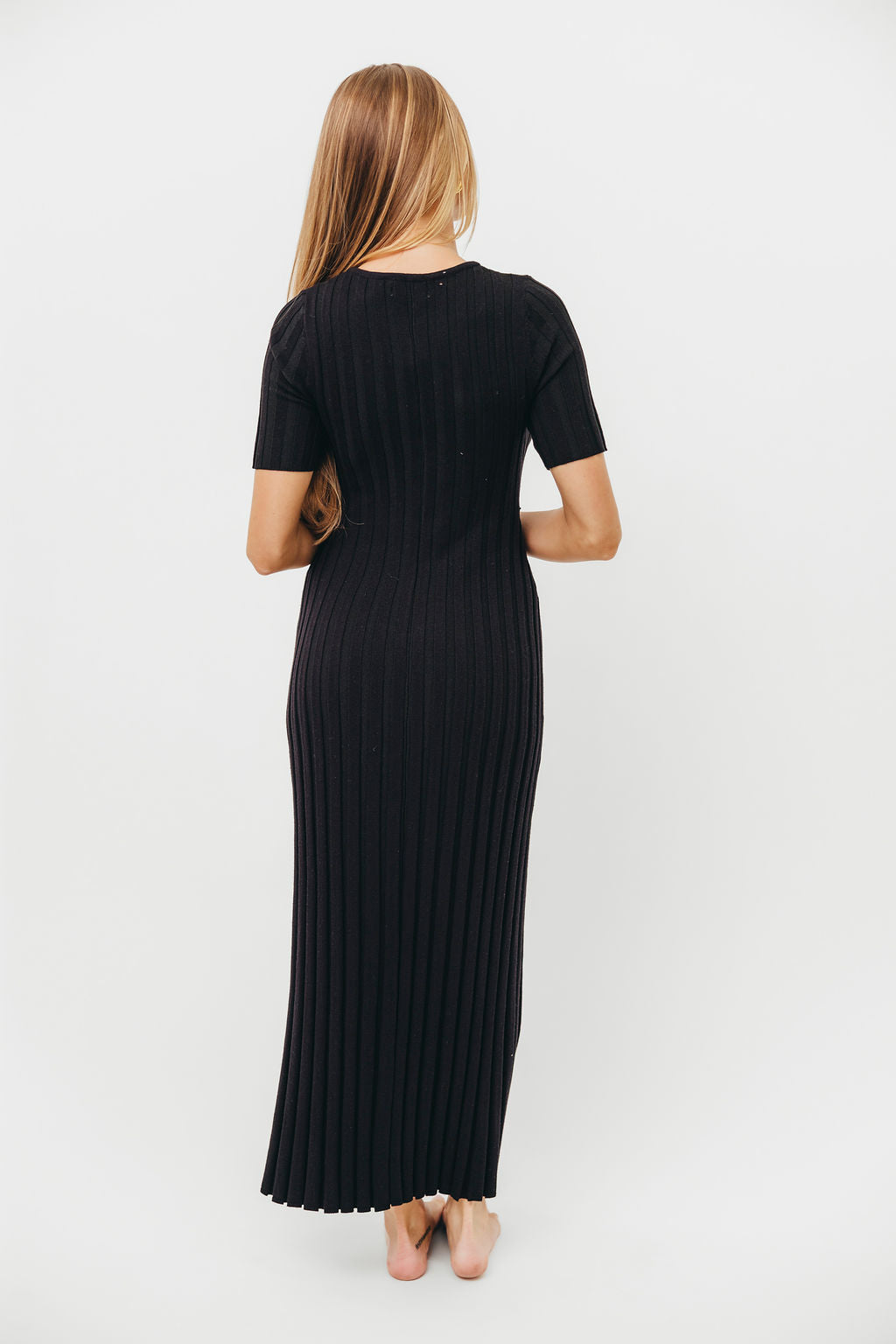 Oakley Ribbed Maxi Dress for Women - Bump Friendly Maternity Dress in Black | Perfect for Pregnancy, Nursing, and Everyday Comfort