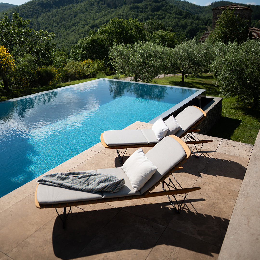 Premium Sunbed Cushion for MOLO - Ultra Comfortable & Water-Resistant - Perfect for Poolside Lounging, Beach Relaxation & Outdoor Sunbathing