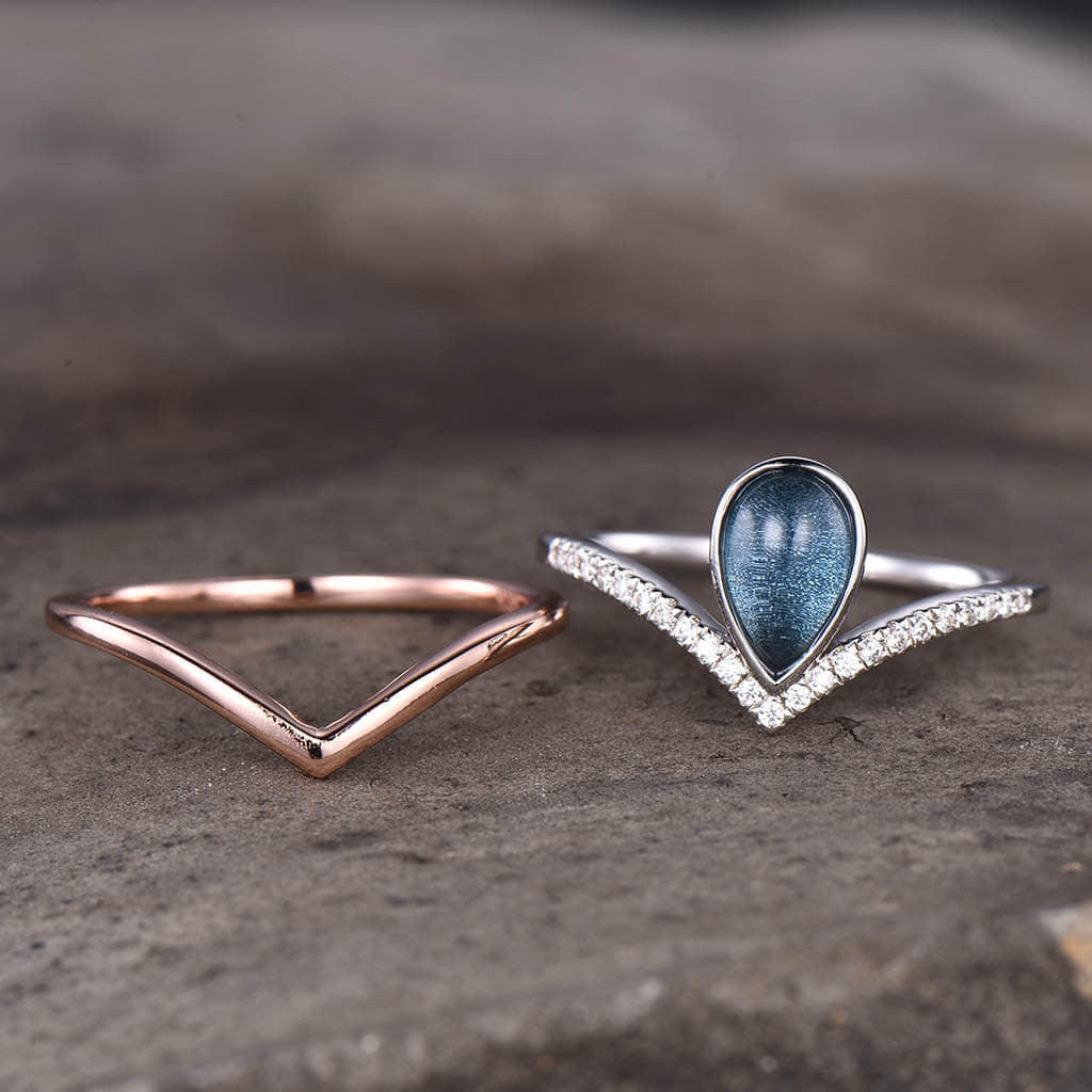 Pear London Blue Topaz Engagement Ring Set in 14k/18k Gold - Elegant Wedding & Proposal Jewelry for Her