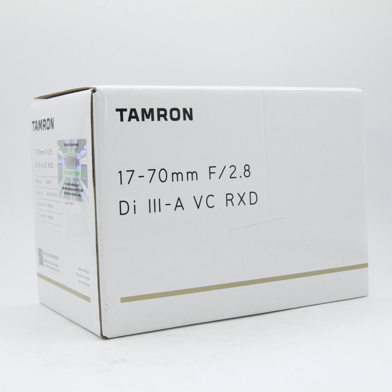 Tamron 17-70mm f/2.8 Di III-A VC RXD Lens for Sony E Mount - Fast Aperture Zoom Lens for Photography & Videography | Perfect for Travel, Portraits & Low Light Shooting