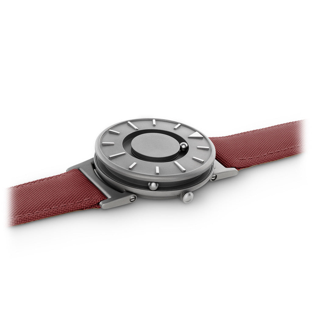Eone The Bradley Canvas Watch - Minimalist Analog Watch for Men & Women - Stylish Waterproof Wristwatch for Business, Casual & Outdoor Activities