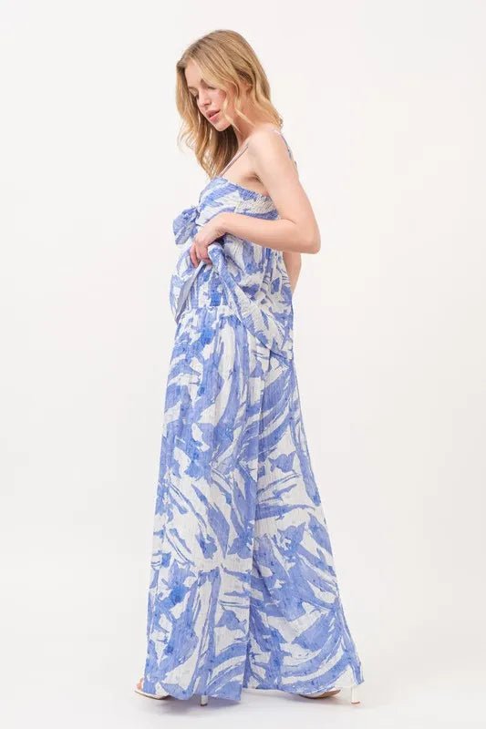 Abstract Print Smocked Tied Babydoll Top for Women - Flowy Summer Blouse for Casual Outings & Beach Vacations