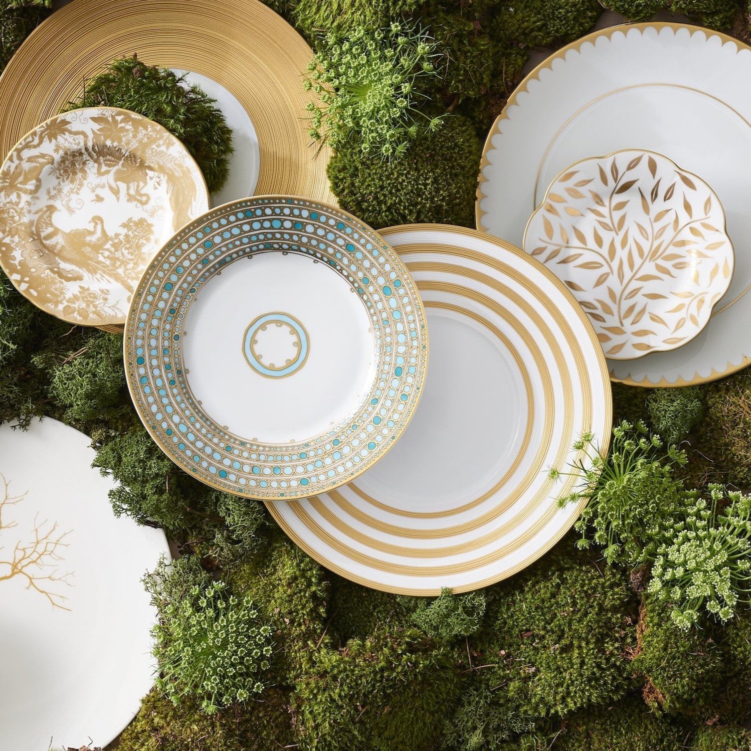 Hemisphere Gold Stripe B&B Plate - Elegant Dinnerware for Restaurants, Hotels & Home Dining | Perfect for Fine Dining, Wedding Receptions & Special Occasions