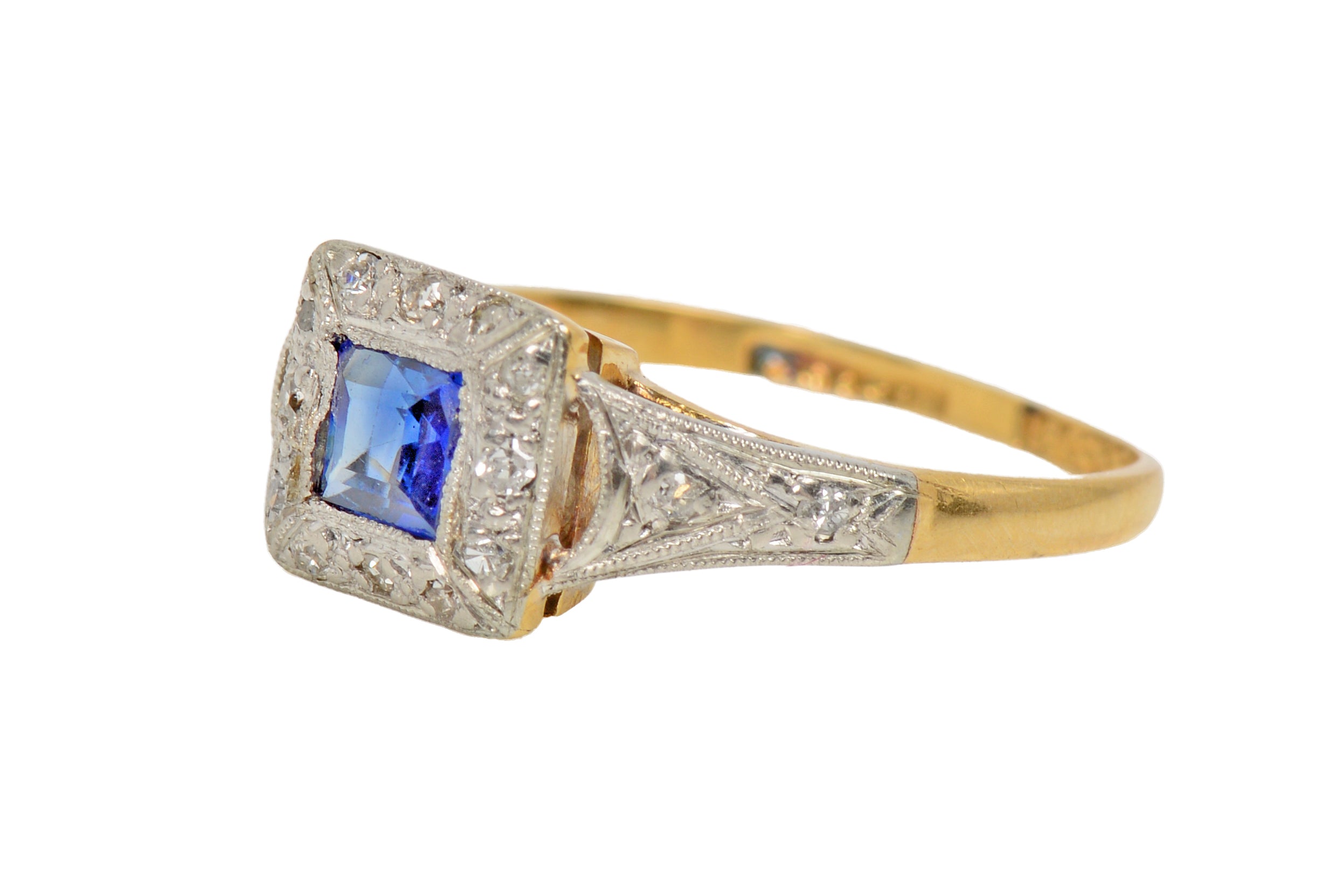 Exquisite Art Deco Sapphire and Diamond Ring – Vintage Inspired Geometric Design for Weddings, Anniversaries & Special Occasions