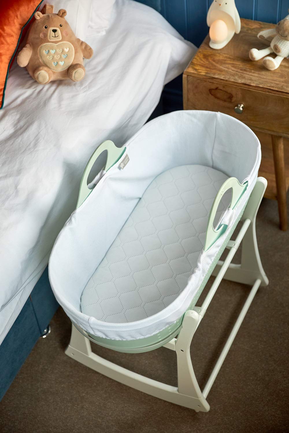 Tommee Tippee Sleepee Baby Bassinet & Stand - Portable Newborn Crib with Breathable Mesh, Mint Green | Perfect for Nursery, Bedroom & Travel Sleeping Solution