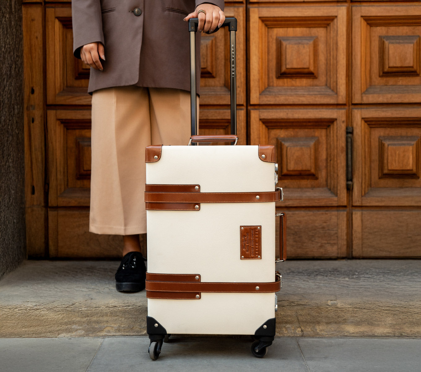 Best Lightweight Steamer Carryon Luggage for Travel - Compact & Durable for Business Trips & Vacations