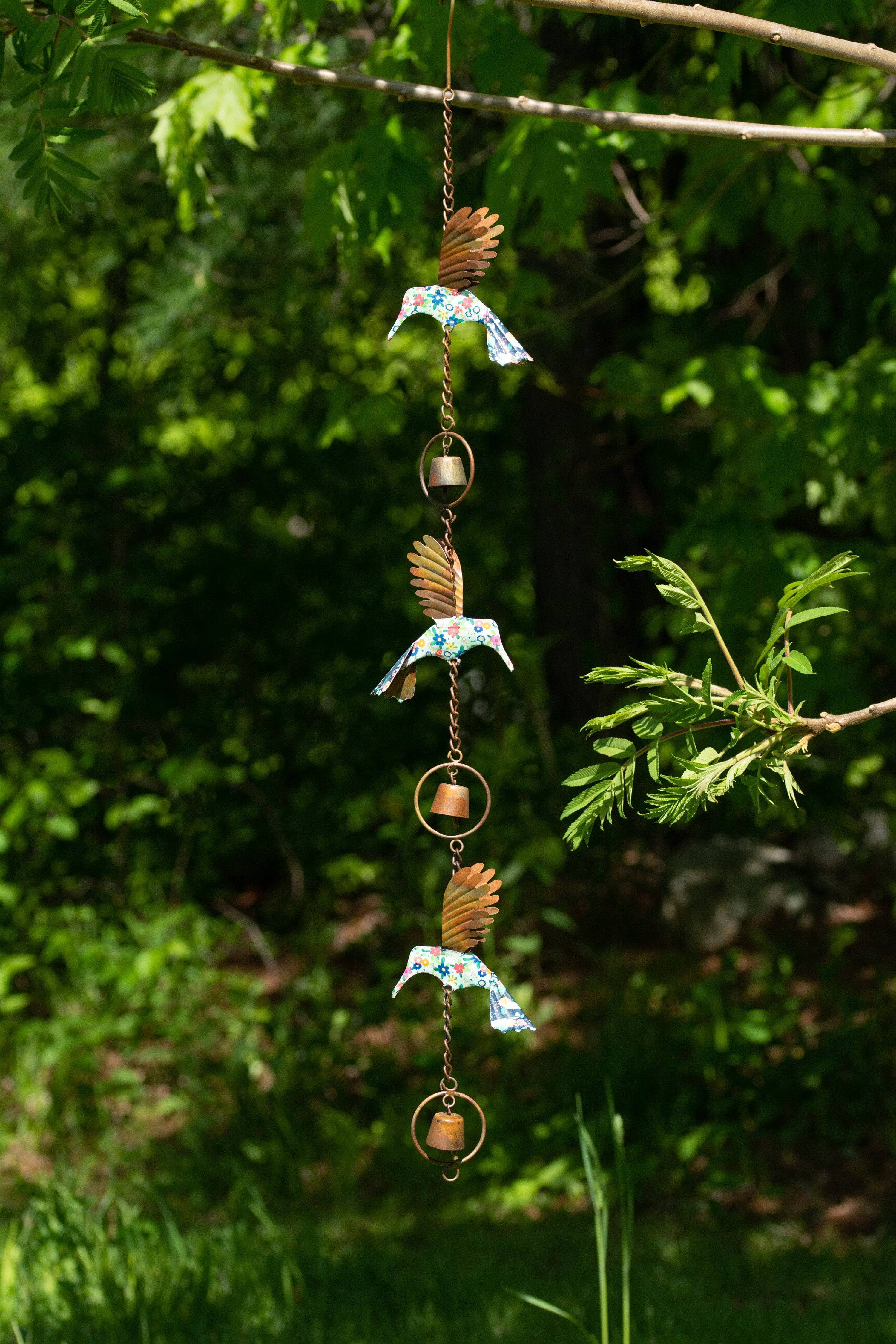 Exquisite Triple Floral Hummingbird Ornament - Handcrafted Home Decor for Wall, Garden & Wedding - Perfect Gift for Bird Lovers & Nature Enthusiasts