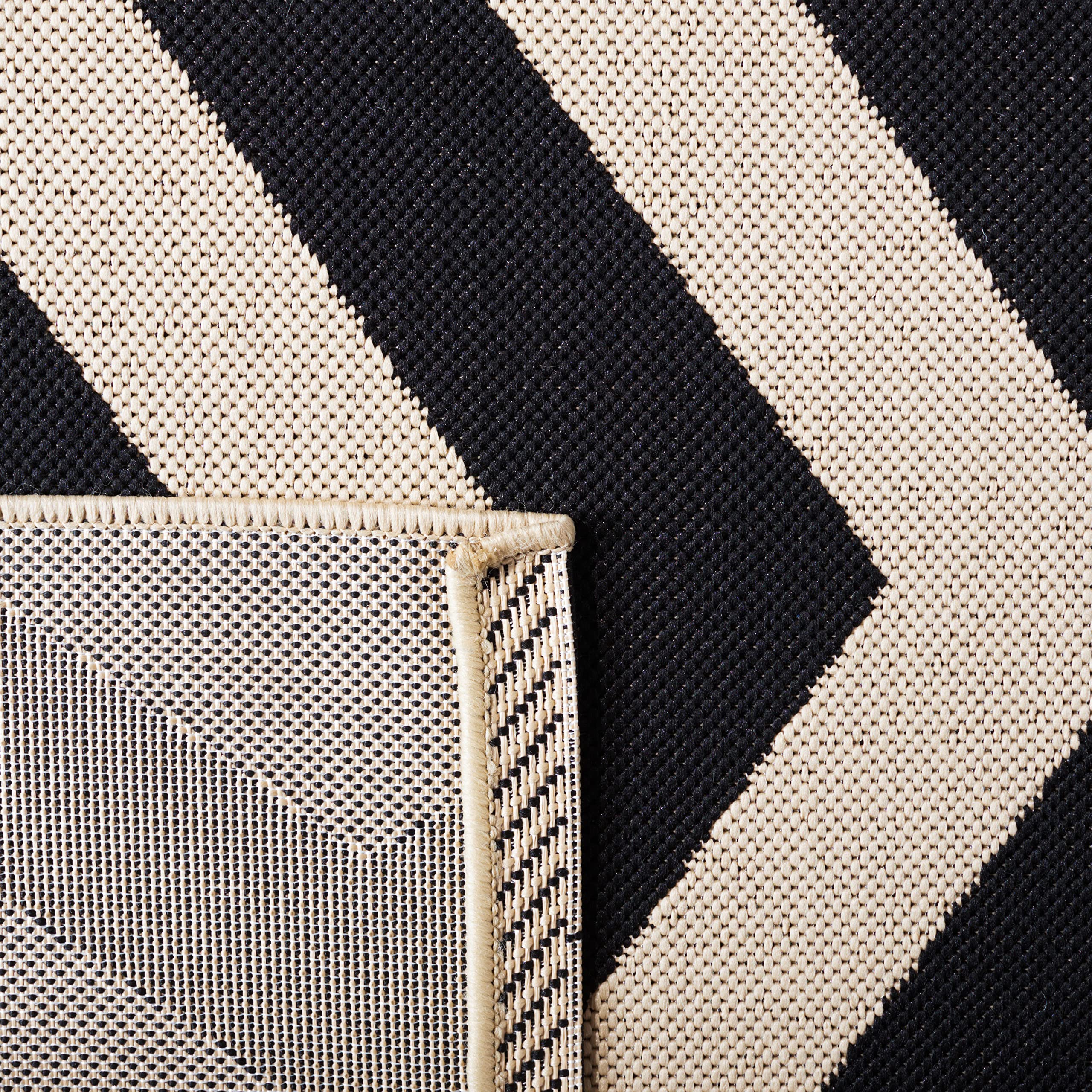 SAFAVIEH Courtyard Collection 5'3