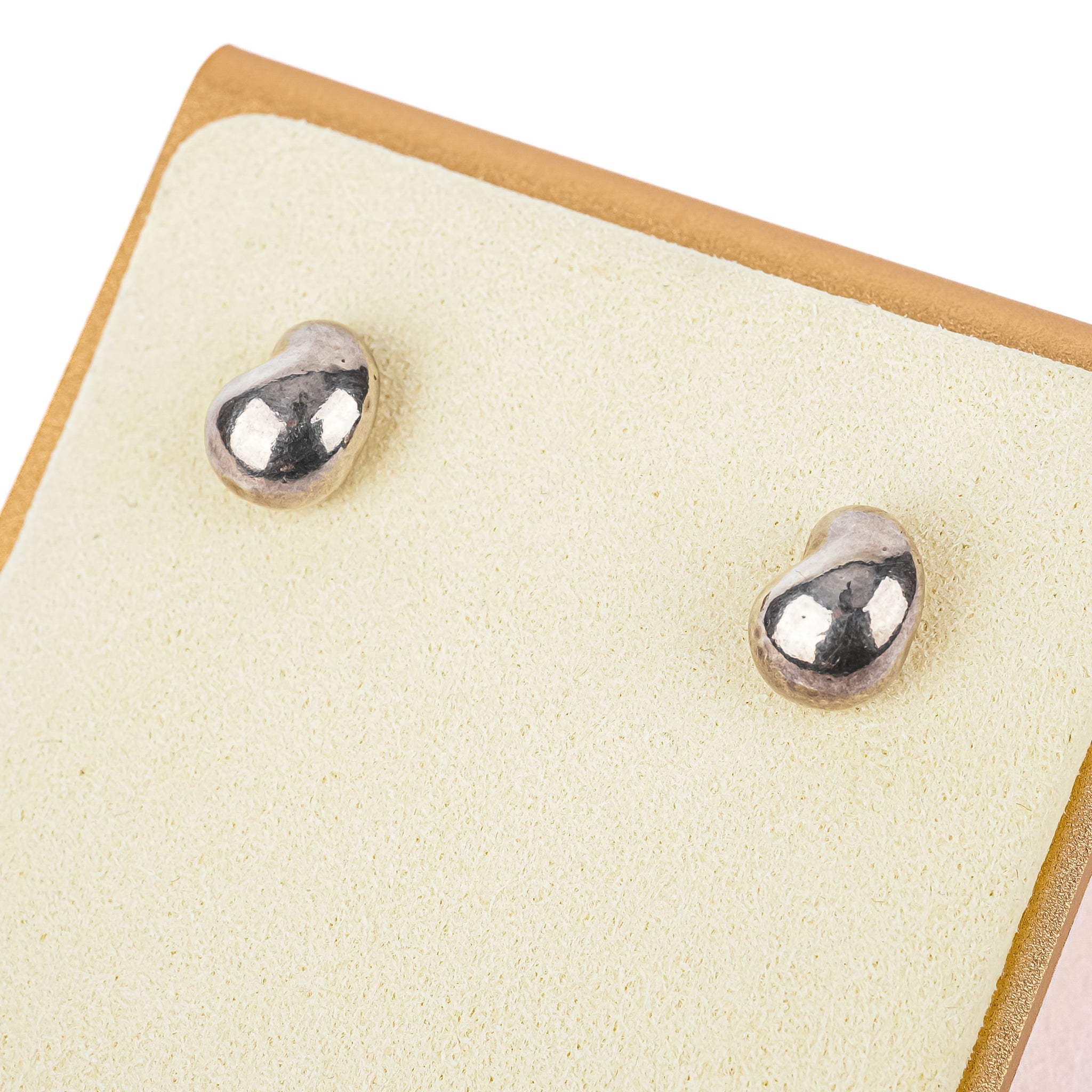 LLY ATELIER Sterling Silver Handmade Organic Pebble Shaped Stud Earrings for Women - Perfect for Everyday Wear, Gifts & Special Occasions