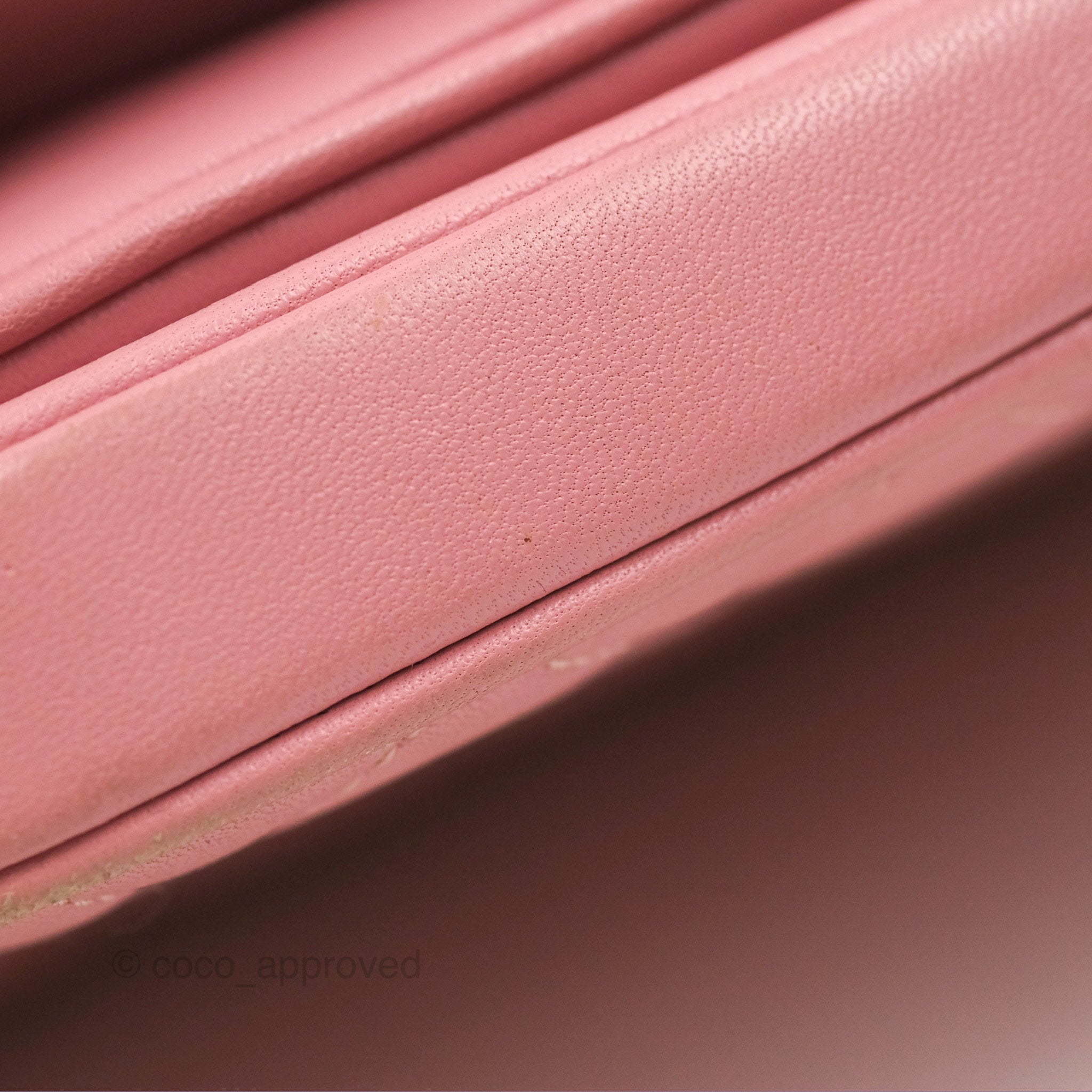 Chanel Citizen Chic Flap Bag in Pink Lambskin Leather with Gold Hardware - Perfect for Women's Luxury Everyday Use & Special Occasions