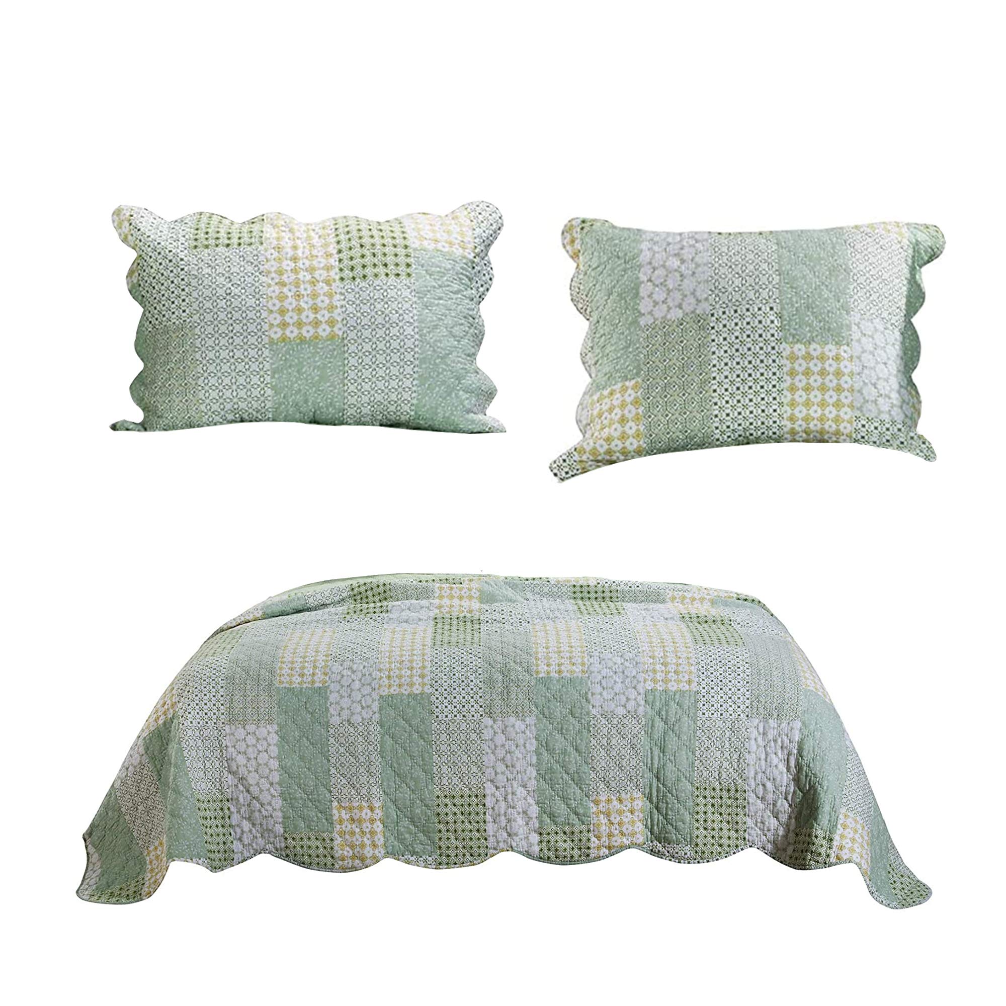 Benjara Reversible Queen Size Quilt Set - Geometric Pattern Green Bedding - Soft Fabric for Master Bedroom, Guest Room & Cozy Home Decor