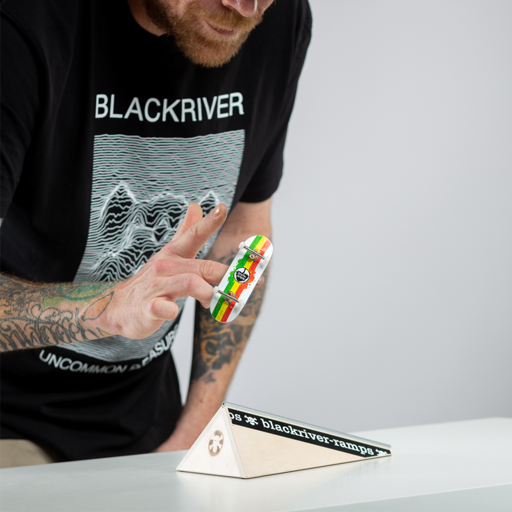 Blackriver Fingerboard Ramps Polebank - Professional Finger Skateboard Obstacles for Tricks & Stunts | Perfect for Skateboard Enthusiasts & Collectors | Indoor & Outdoor Fingerboard Training