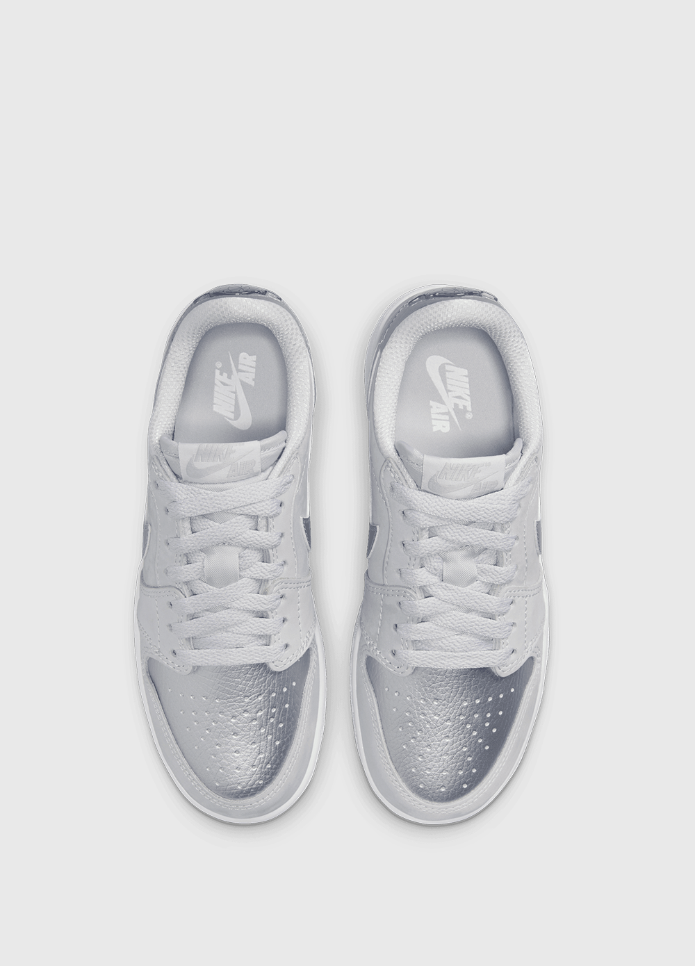Air Jordan 1 Low OG 'Metallic Silver' Sneakers for Girls (GS) - Retro Basketball Shoes for Casual Wear & Street Style Fashion