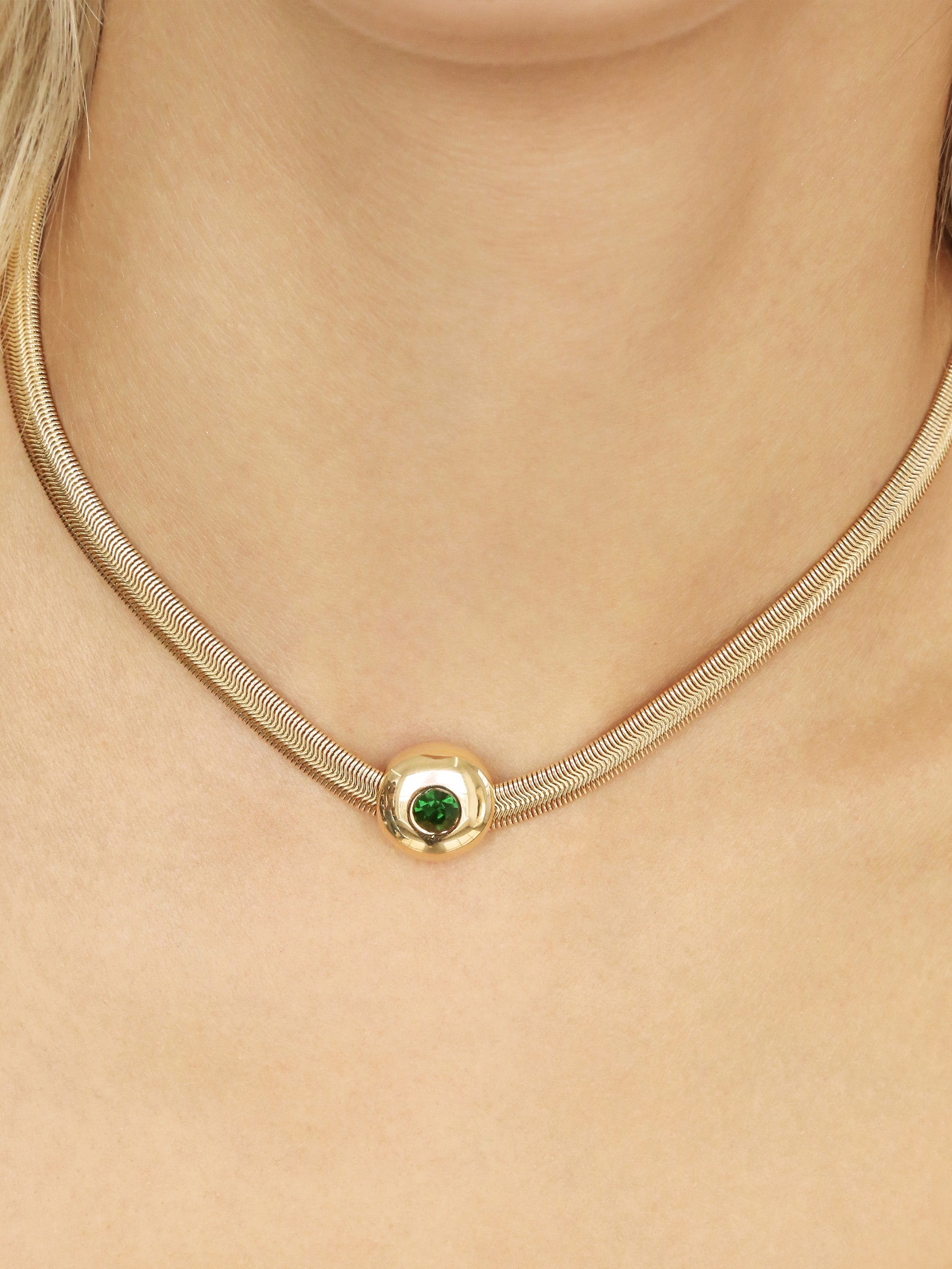 Emerald Green Crystal Pendant Necklace for Women - Elegant Jewelry Gift for Birthday, Anniversary & Special Occasions | Perfect for Parties, Weddings & Everyday Wear