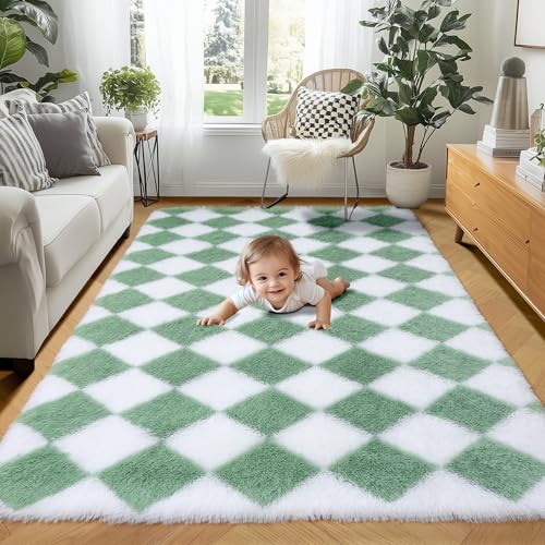 Sage Green / White