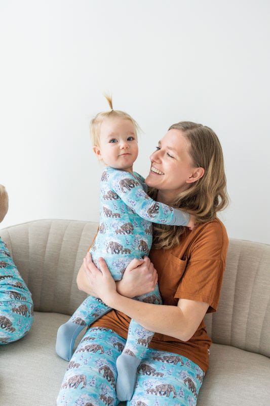 Woolly Wonderland Zip Romper for Baby - Soft & Cozy Winter Outfit - Perfect for Playdates, Family Photos & Holiday Events