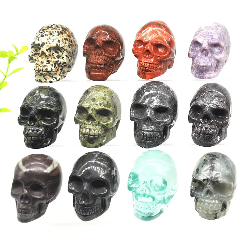 2 Pack Skull Statue - Natural Stone Healing Crystal Hand Carved Home Decor, Wicca Energy Chakra Healing Gem Figurine - Perfect for Meditation, Altar Display & Spiritual Gift Giving