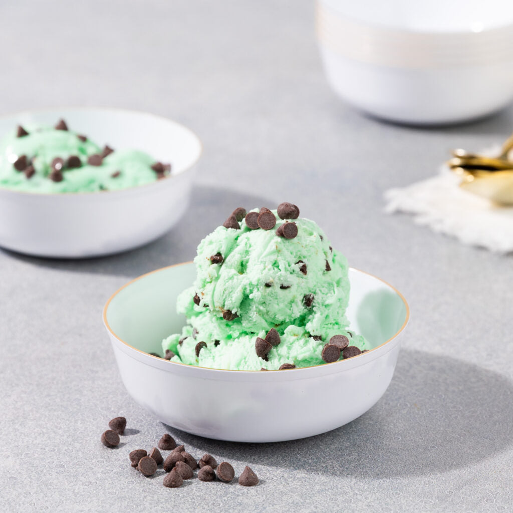 6 oz. White and Gold Round Dessert Bowls - Set of 10, Elegant Porcelain Small Bowls for Ice Cream, Pudding, Candy, Snacks - Perfect for Parties, Weddings, Home Decor & Gifting