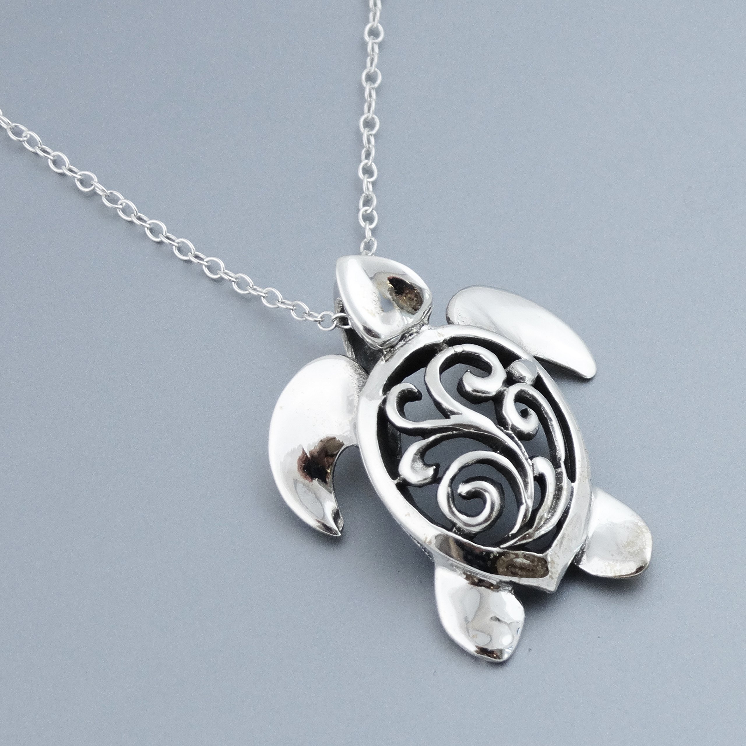FashionJunkie4Life Dainty Cute Turtle Charm Necklace for Women - Sterling Silver Pendant Jewelry Gift for Her | Perfect for Casual Wear, Beach Outings & Everyday Accessories