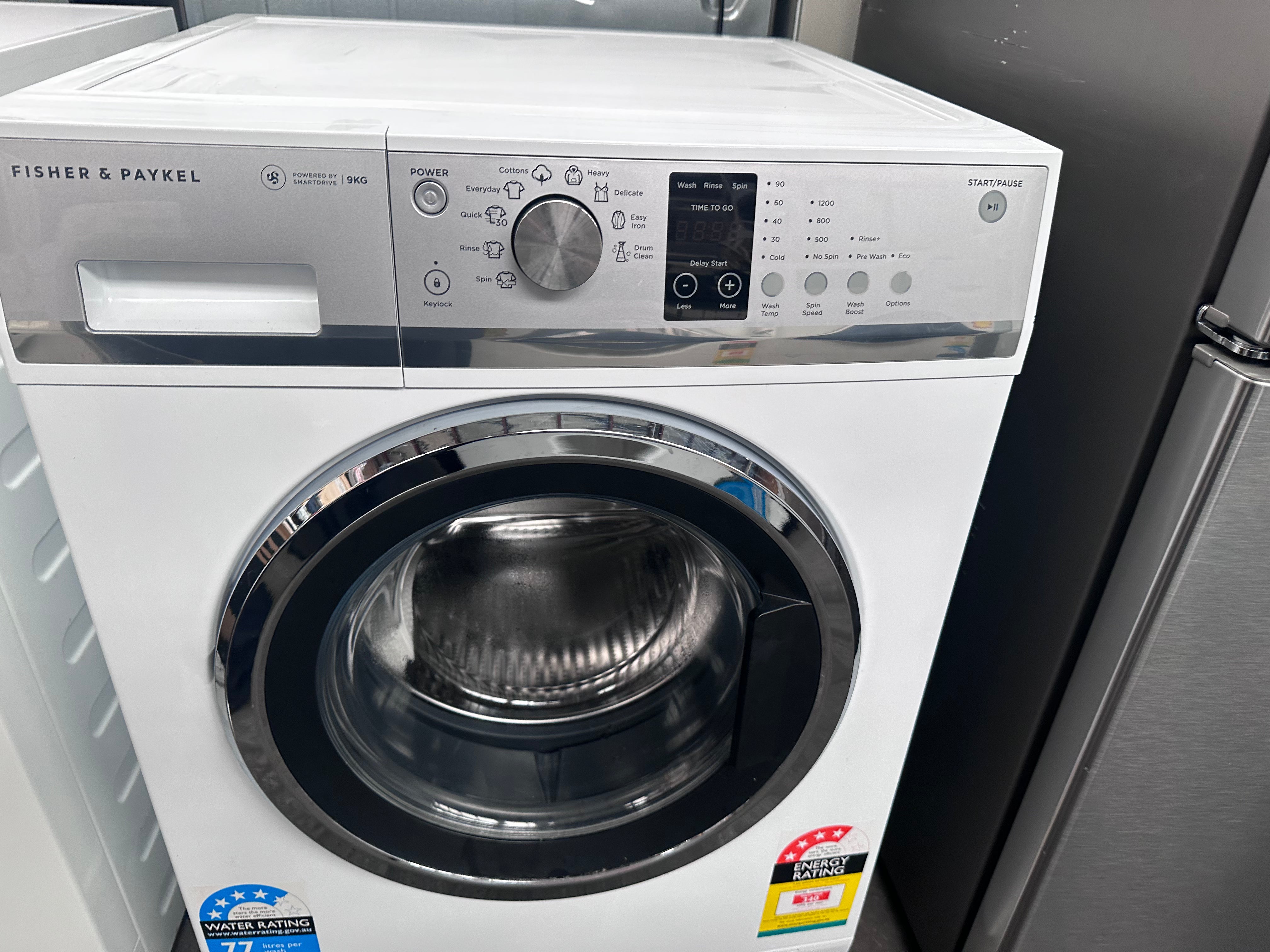 Fisher & Paykel WH9060J3 Series 3 9kg Front Load Washing Machine (Factory Second) - Perfect for Apartments, Laundromats & Small Homes
