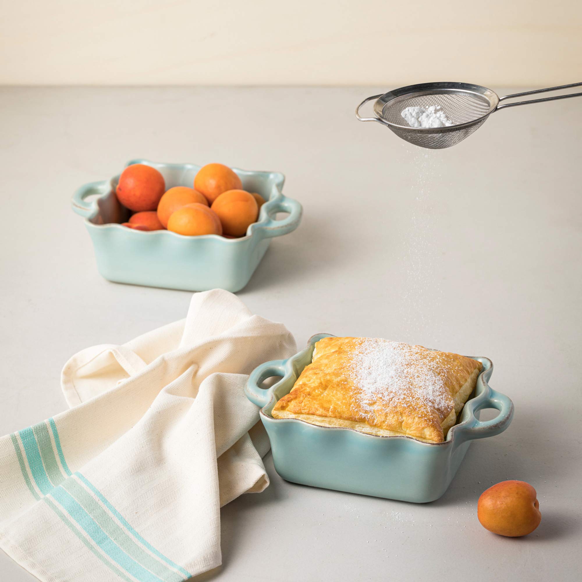 Casafina Ceramic 7-Inch Square Ruffled Baker - Oven & Dishwasher Safe Bakeware Set, Robin's Egg Blue | Food Safe Glazing | Restaurant Quality Dinnerware for Baking, Serving & Entertaining | Perfect for Casseroles, Desserts & Dinner Parties