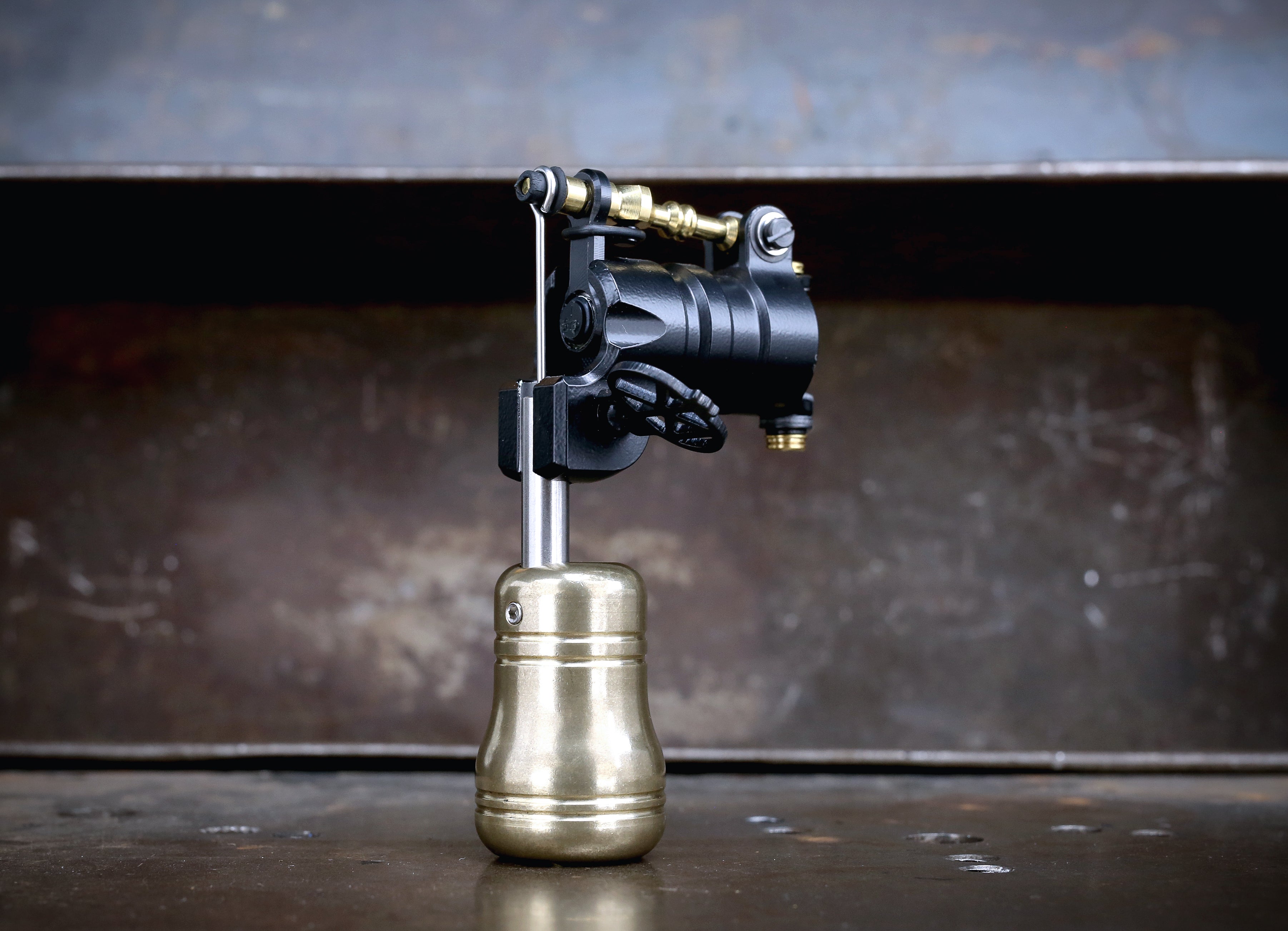 Dan Kubin Offset CARTRIDGE Grip - Ergonomic Camera Handle for DSLR & Mirrorless - Perfect for Vlogging, Photography & Filmmaking