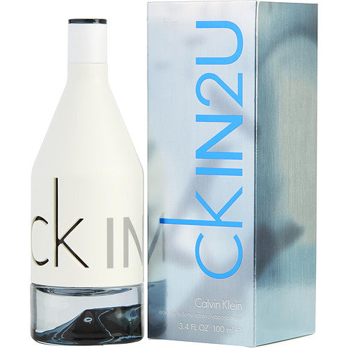 Calvin Klein CK IN2U Men's Eau De Toilette Spray for Him - Fresh Citrus & Spicy Scent, Long-Lasting Cologne for Everyday Wear, Date Night & Office Use